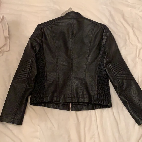 Black leatherette jacket - Picture 6 of 10